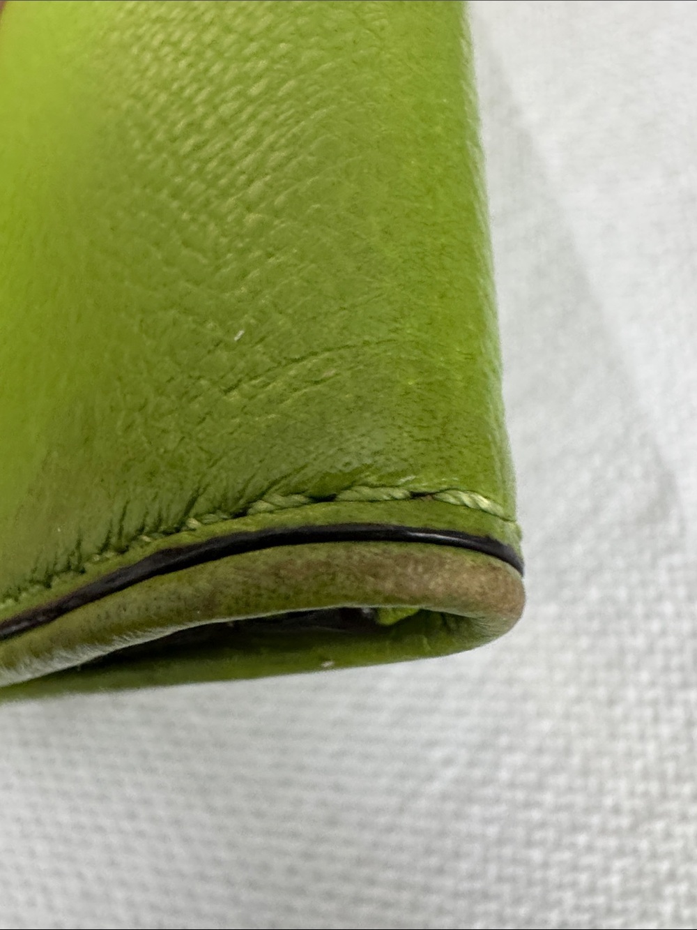 Michael Kors Lime Green Pebbled Leather Wallet - Picture 8 of 16
